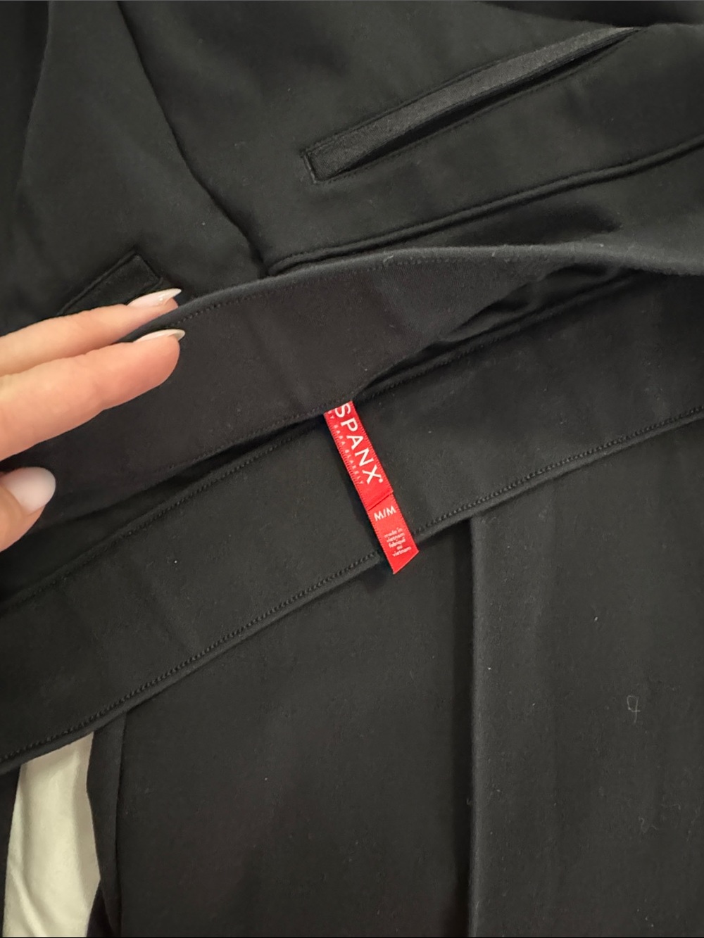 SPANX Supersmooth PerfectFit Ponte Flare Pants Medium Black Pleated - Picture 7 of 8